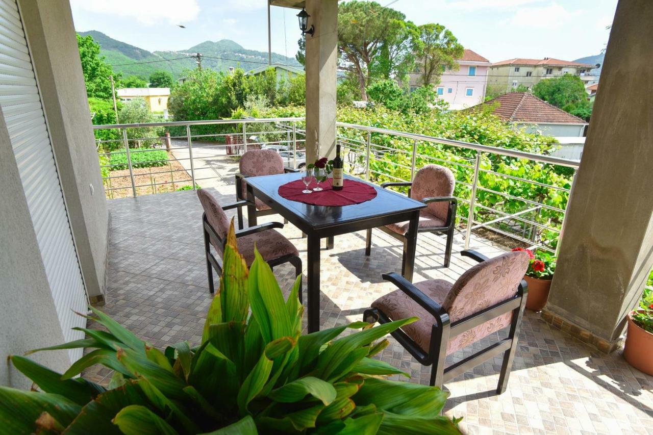 Apartmani Mihovic - Jaz บุดวา ภายนอก รูปภาพ